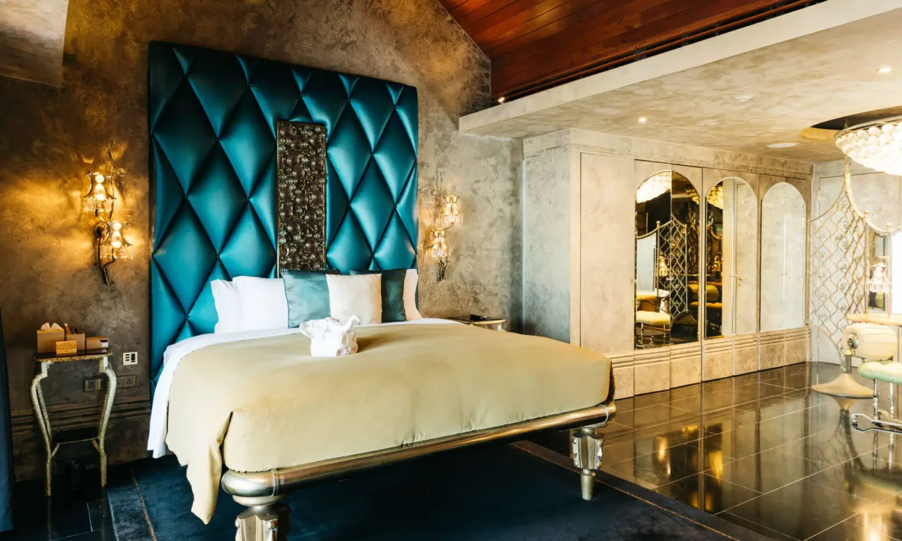 The Boudoir Suite